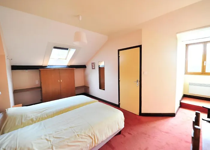 特鲁费埃尔酒店 酒店 2*