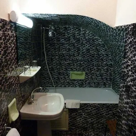La Truffiere 2*